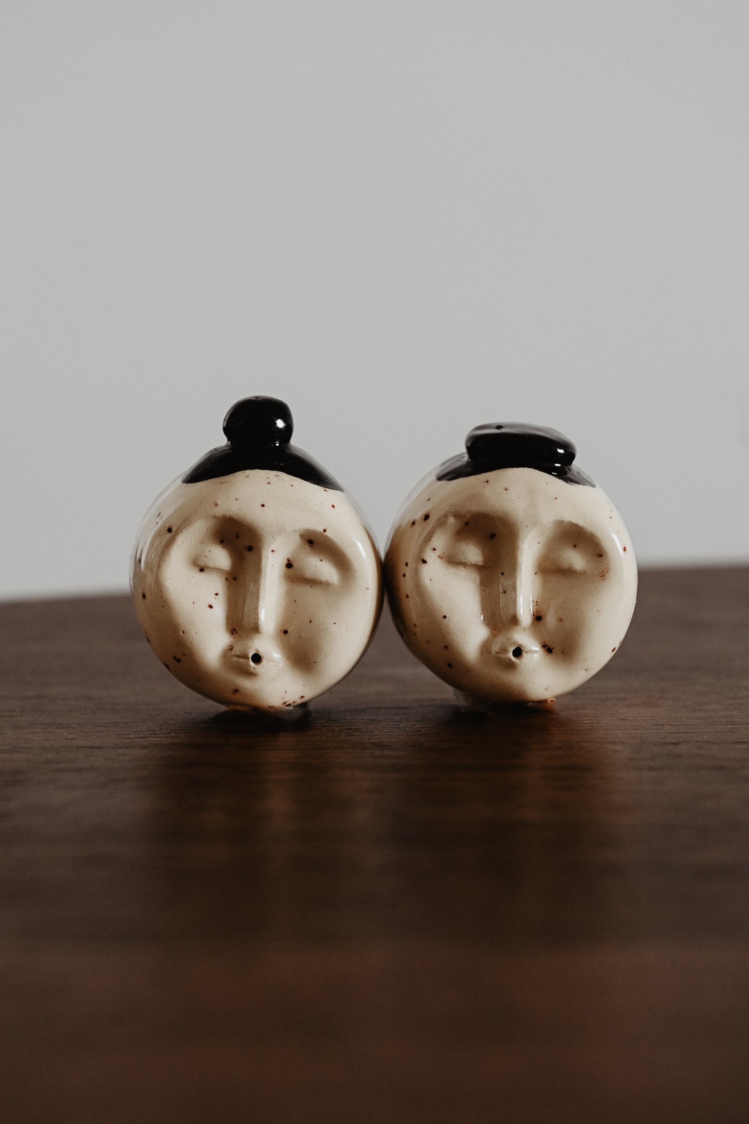 Rikishi incense holder