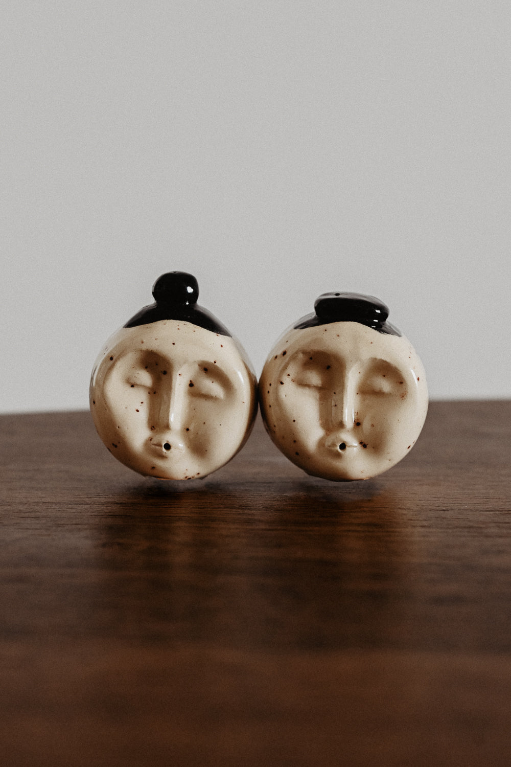 Rikishi incense holder