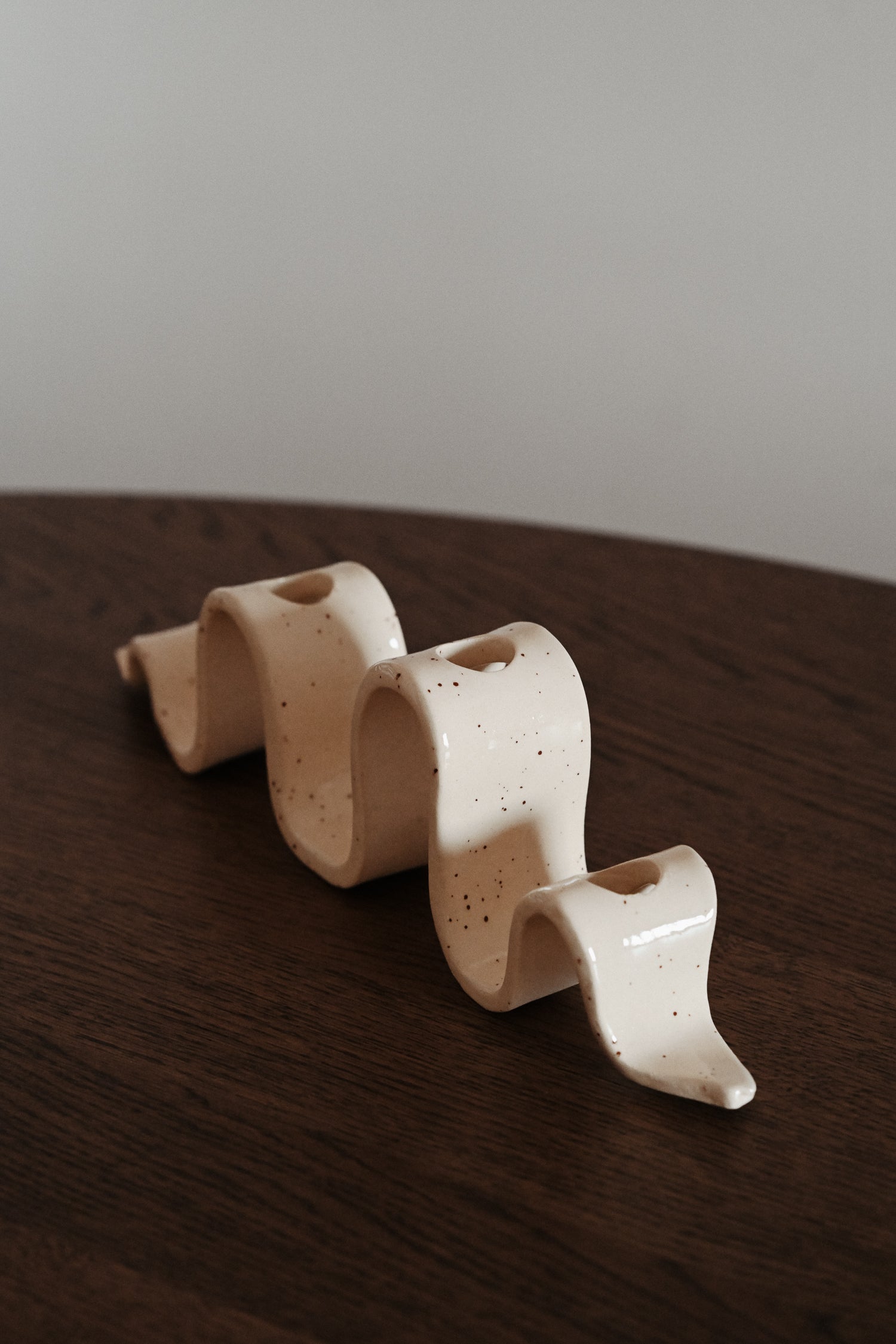 Flow Holder