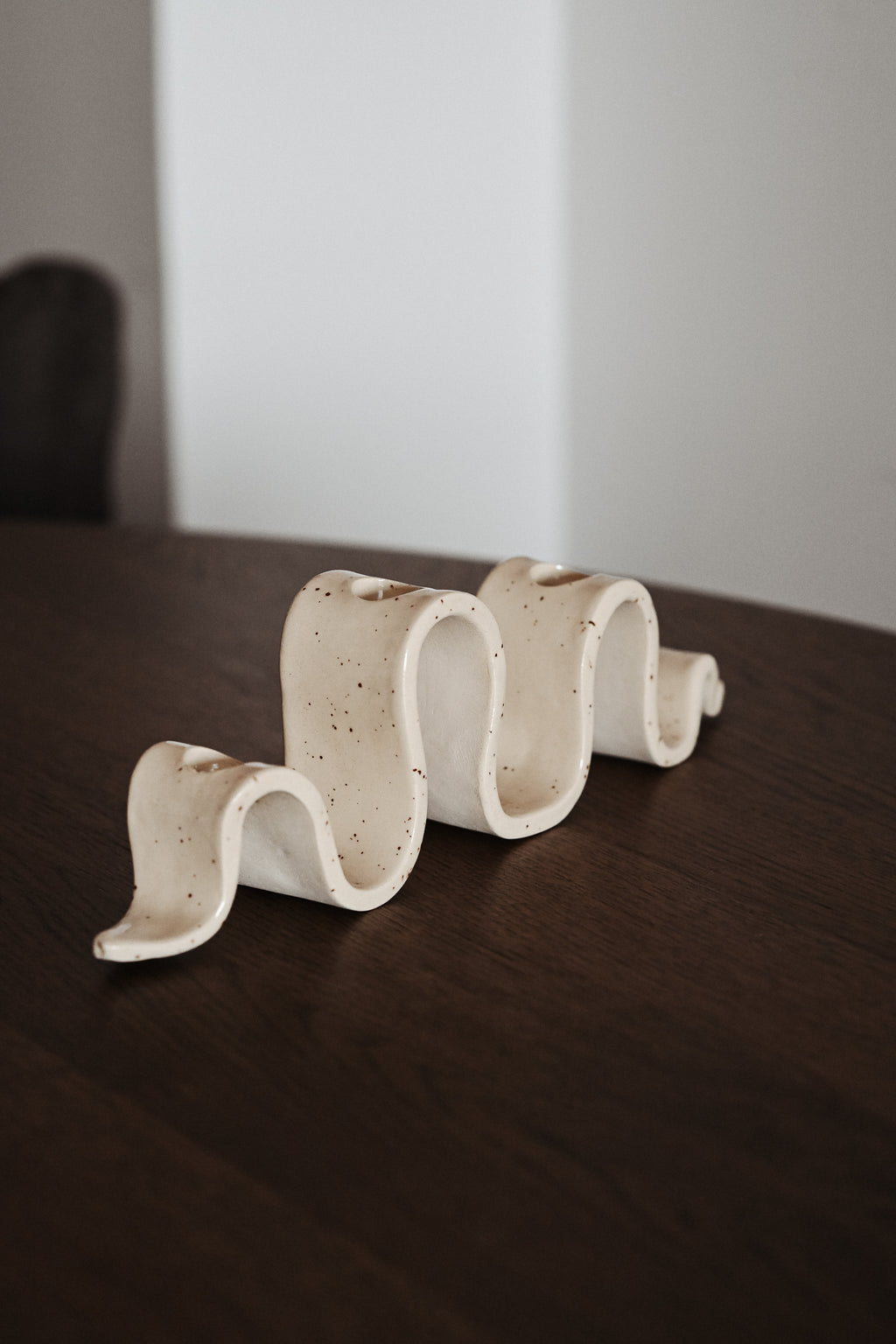 Flow Holder