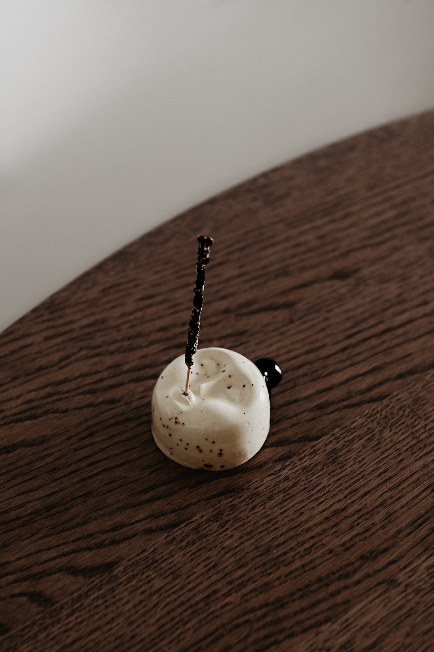 Rikishi incense holder